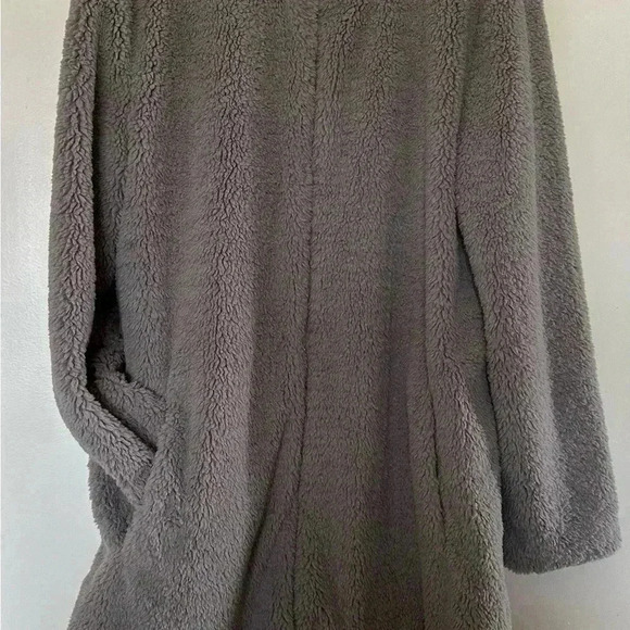 BB Dakota Fleece Jacket with Pockets - Picture 2 of 5